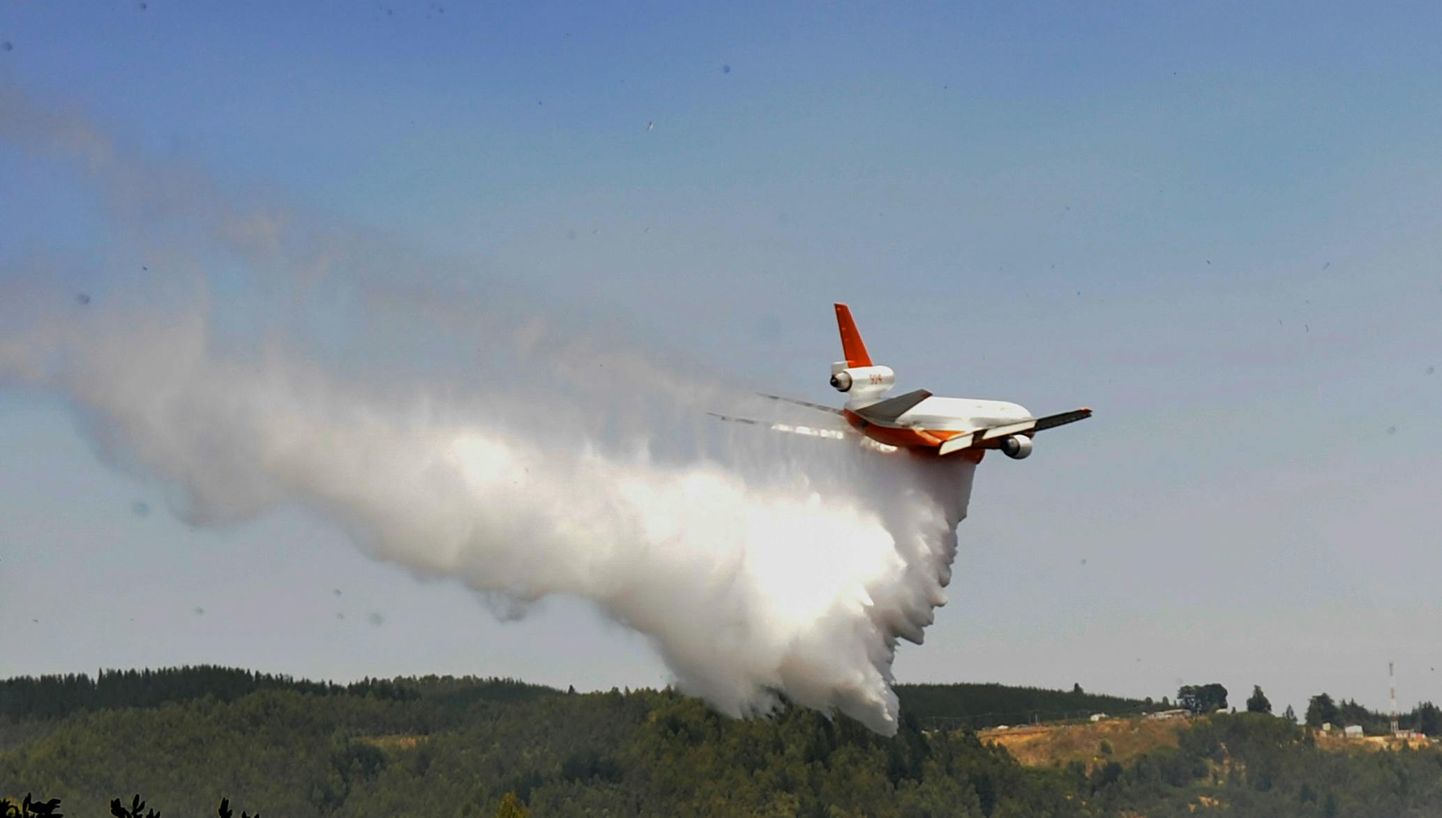 Ten Tanker en Chile: Así funciona el avión estadounidense para el combate del incendio