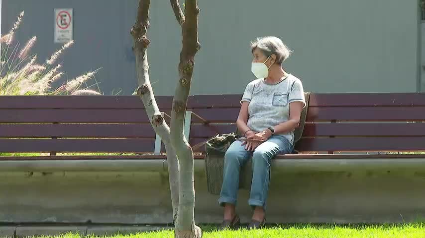 Radiación extrema y pocos espacios con sombra.