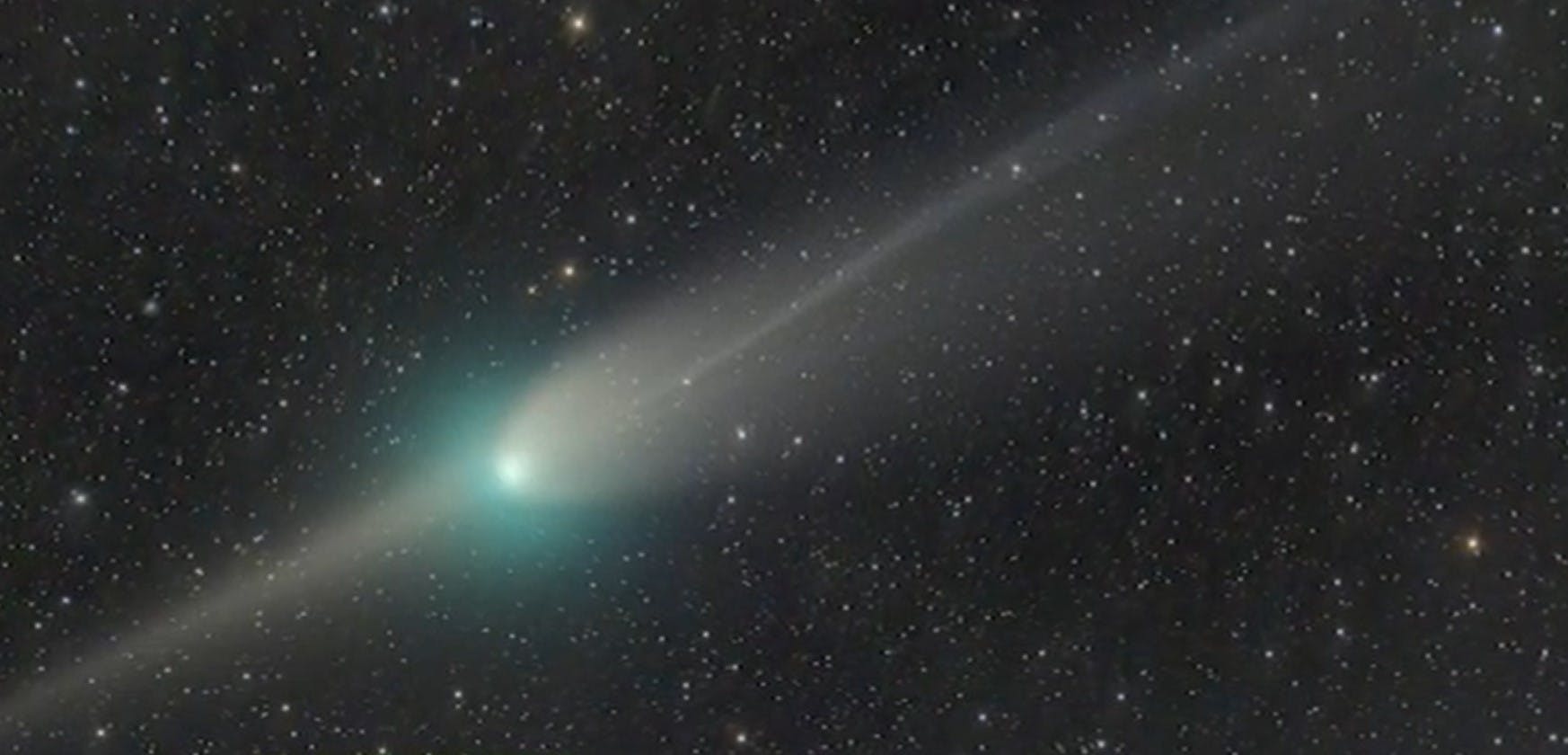 Una milenaria oportunidad: Cometa verde sobrevolará cielo chileno