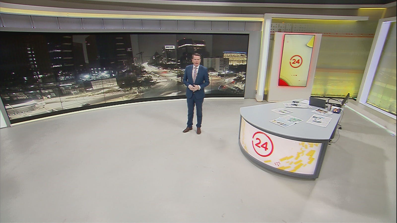 24 AM - Jueves 9 de febrero