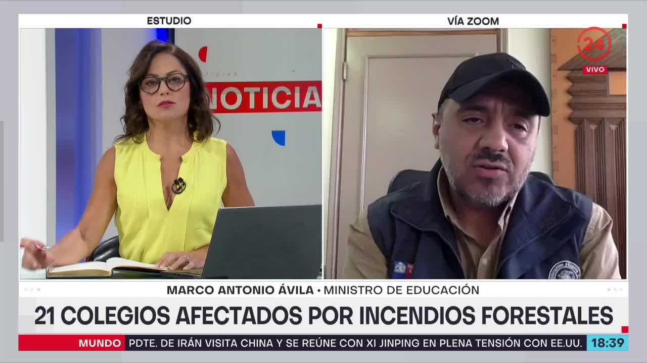 Ministro Ávila se refiere a colegios afectados por incendios forestale