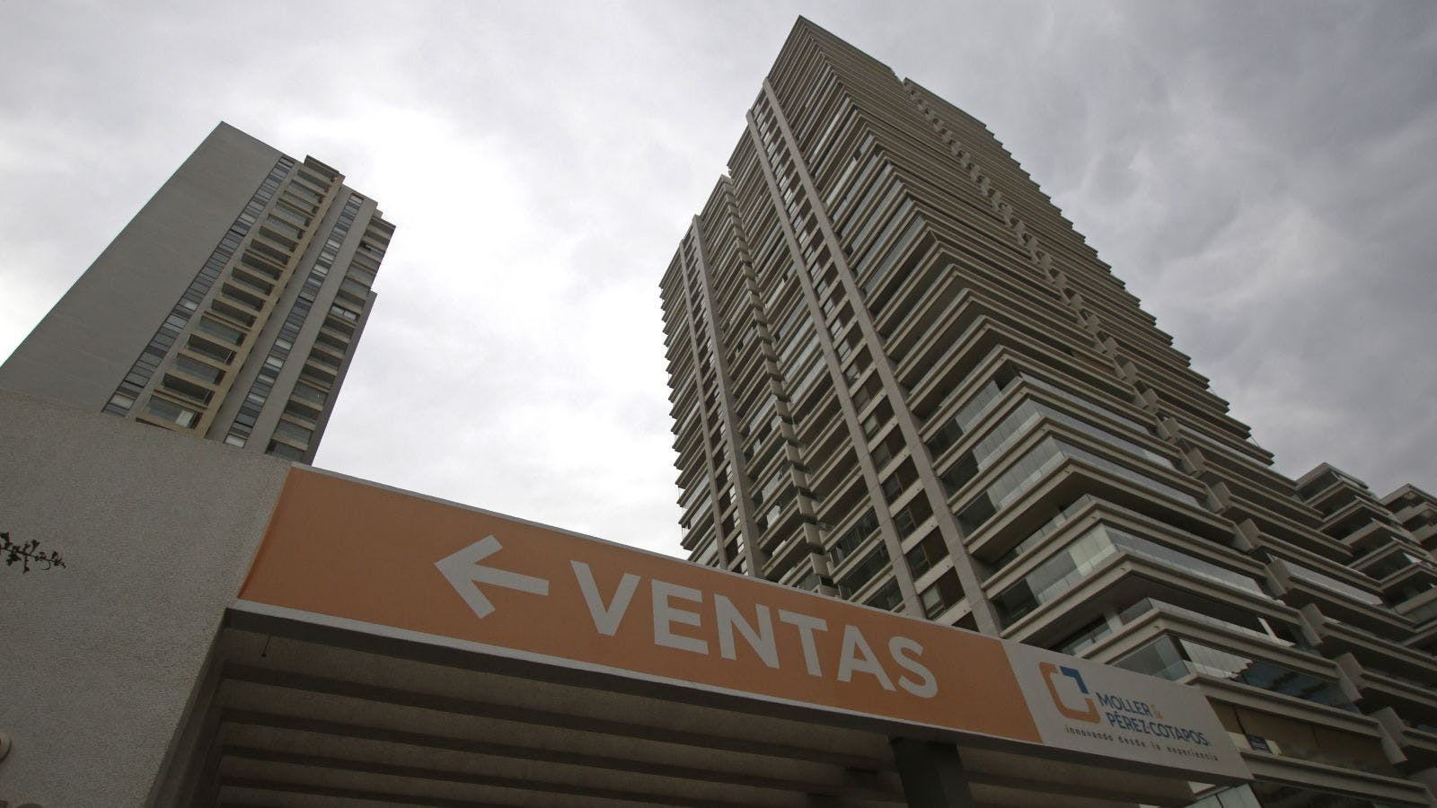 Experto por aumento de oferta de viviendas en la RM: Se concentra en la comuna de Santiago