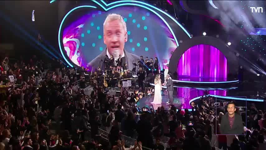Talento y valentía: Diego Urrutia recibe gaviota de oro
