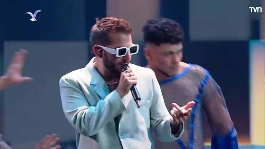 Ecuador: Tres dedos interpretó Lo siento