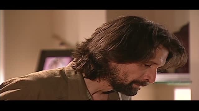 La depresión de Rodrigo | Alguien te mira - T1E13