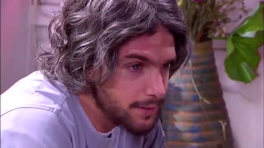 Gonzalo en busca de acompañante|Los exitosos Pells - T1E10