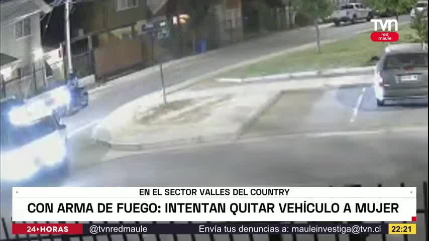 Vídeo capta intento de robo de auto a mujer en Talca