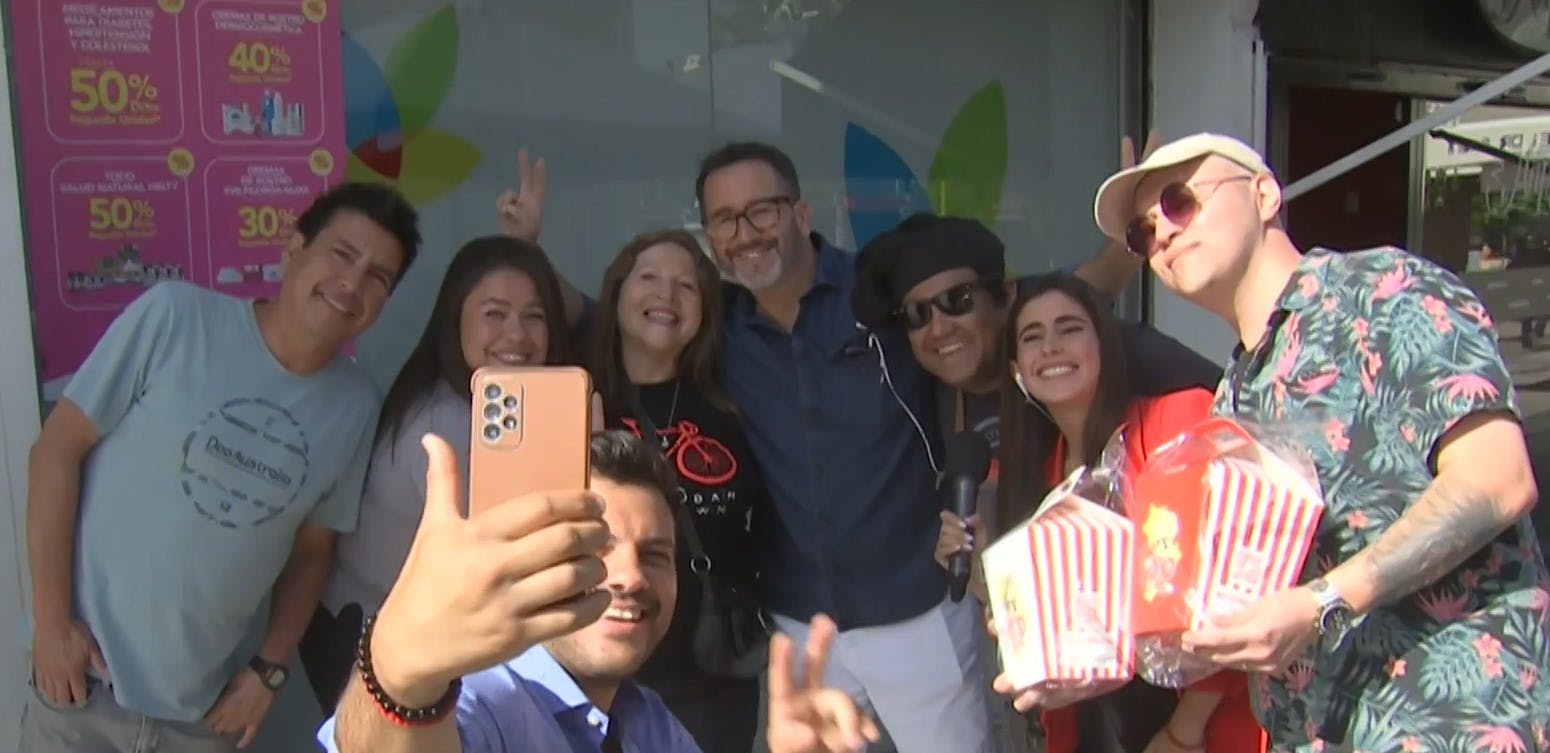 Con selfies, conversando y escuchando: El Matinal de Chile se tomó las calles este viernes