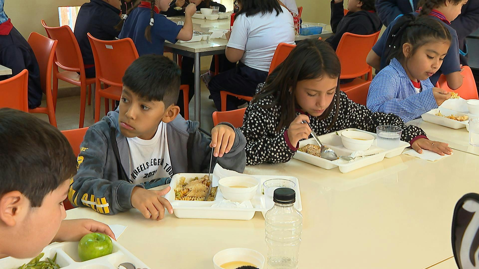 150 mil estudiantes de la región recibirán beneficios del programa de Educación Escolar