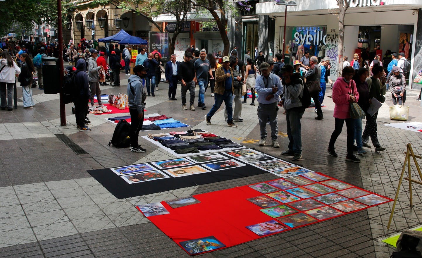 CNC tras orden de erradicar el comercio ambulante del Paseo Ahumada: Está otorgando derecho a la propiedad