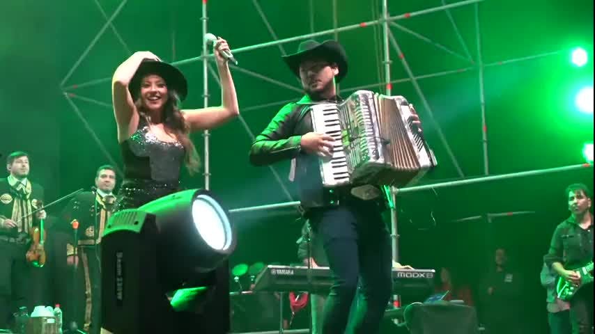 Con un gran fiesta despidieron el verano en Caldera