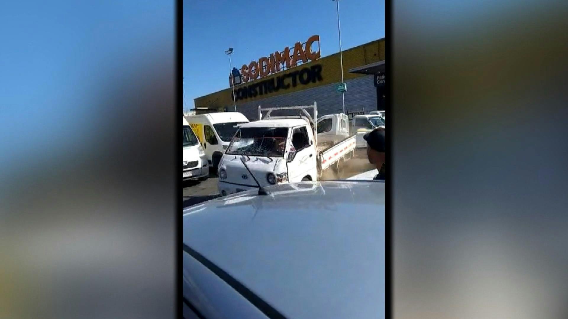Fleteros viñamarinos protagonizaron feroz altercado que terminó hasta con choques de camiones