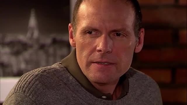 Hablemos de Esteban - El laberinto de Alicia - T1E62