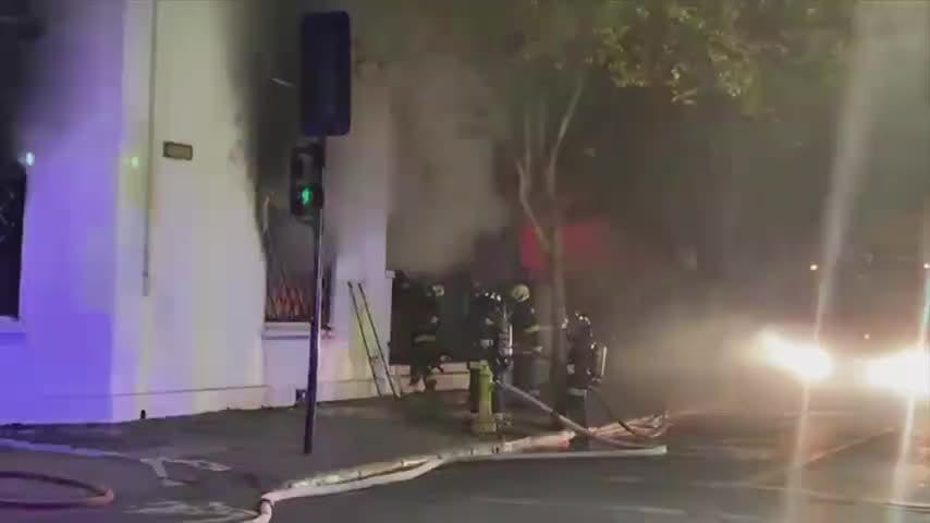 Menor sigue hospitalizado tras incendio en residencia