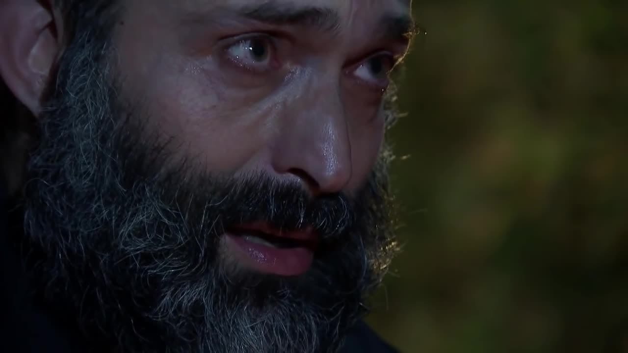 El padre Raimundo no puede más | La Poseída - T1E66