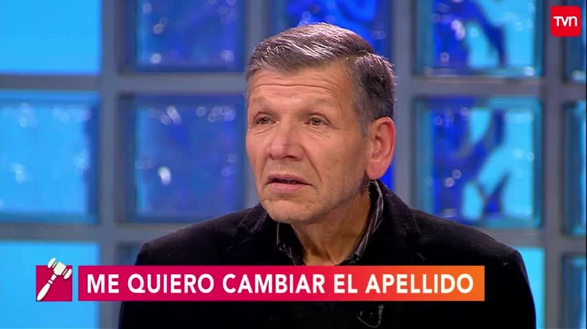 Me quiero cambiar el apellido | Carmen Gloria a tu servicio