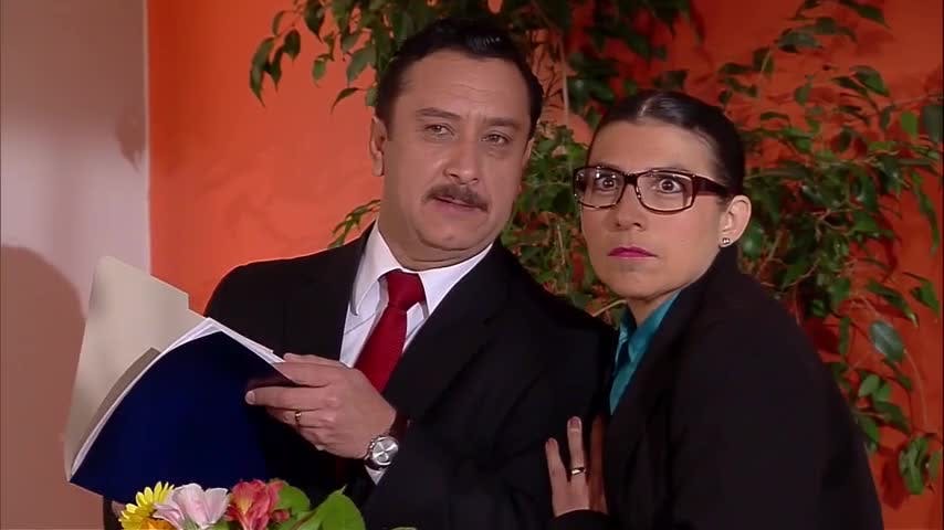 Monserrat renuncia | Socias - T1E10