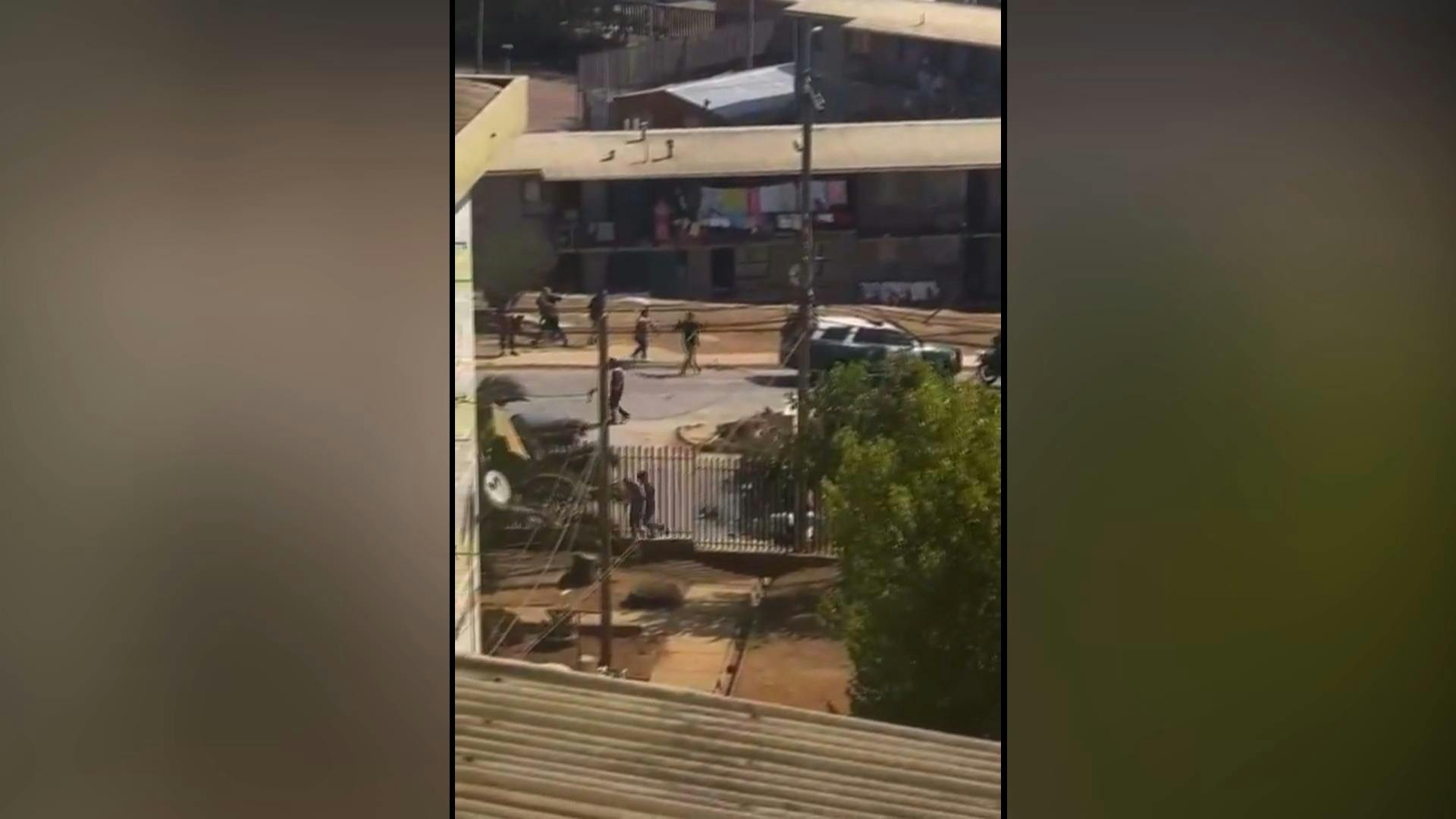 Molestia entre apoderados causa suspensión de clases en Valparaíso por “narcofuneral”