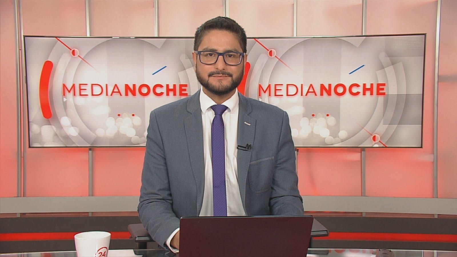 Medianoche - Jueves 23 de marzo