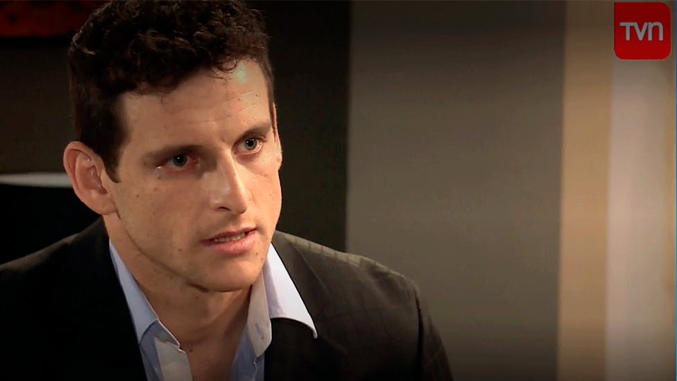 Rafael ayuda a Eliana | Dime quién fue - T1E82