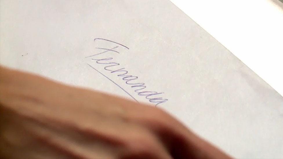 La carta de Adriana | Dime quién fue - T1E68