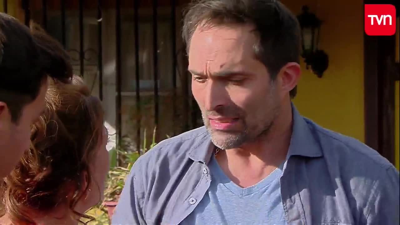 ¿Antonio le contó su verdad a Ema? | El Camionero - T1E8