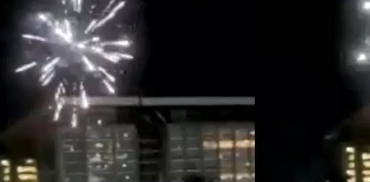 Vecinos se desvelan a diario por fuegos artificiales