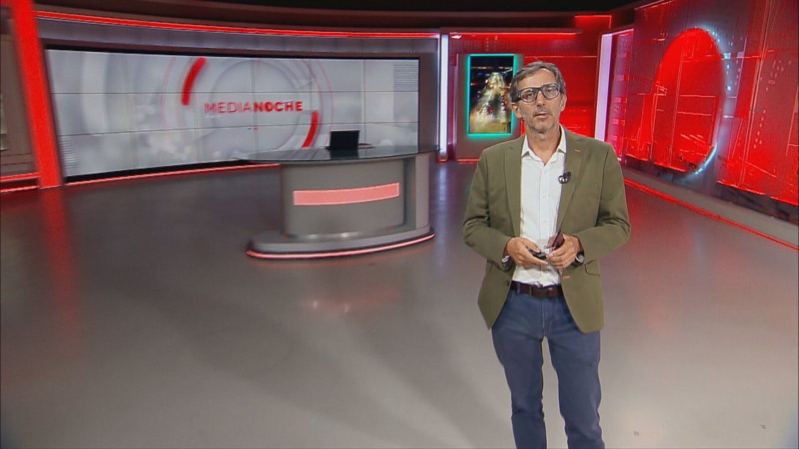 Medianoche - Miércoles 29 de marzo 2023