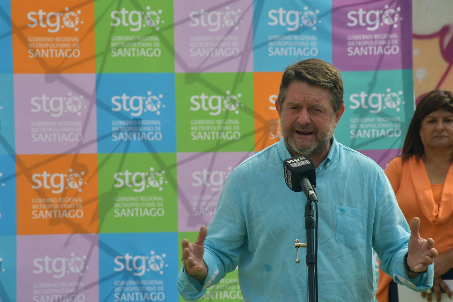 Orrego llama a descentralizar y delegar funciones y recursos
