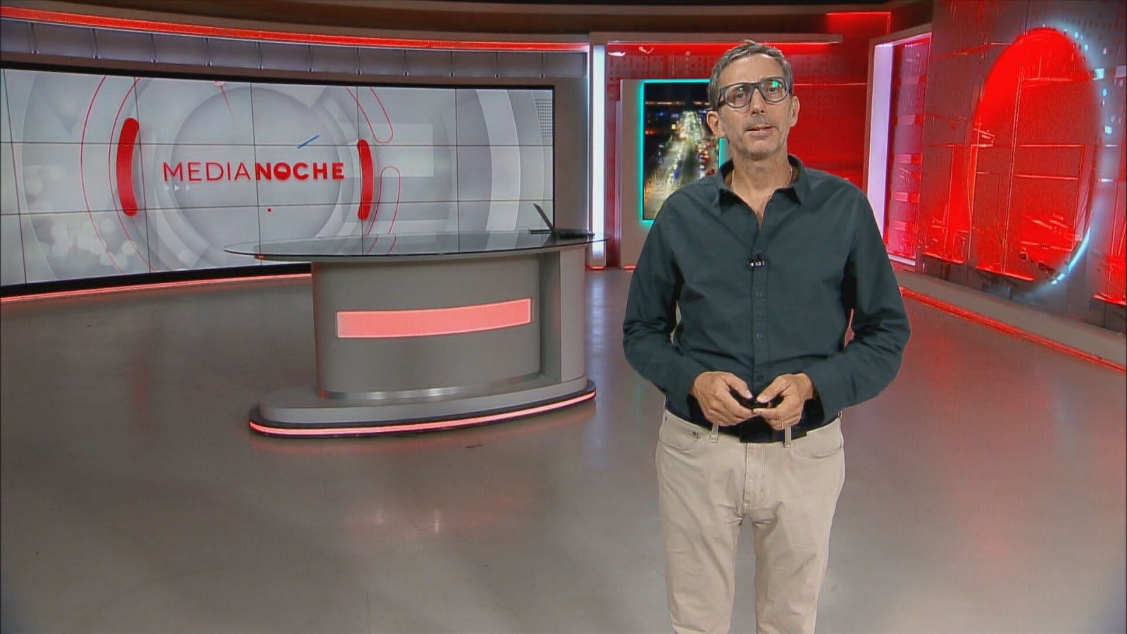 Medianoche - Lunes 10 de abril 2023