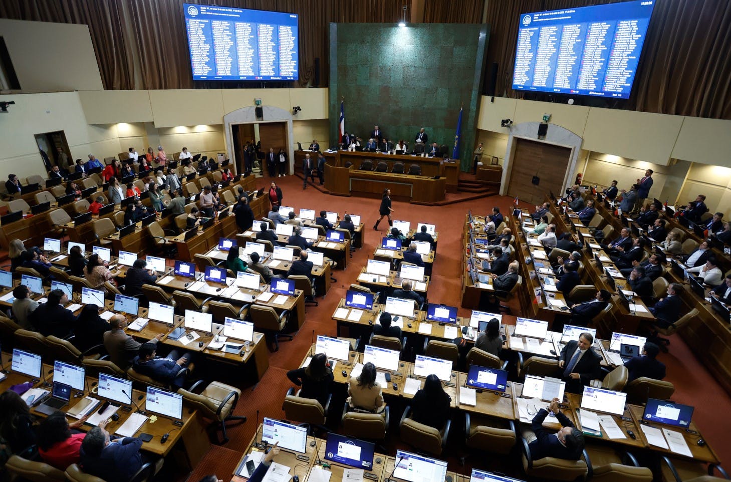 Ministra (s) Segpres por '40 horas': Esperamos que tenga un contundente respaldo de la Cámara