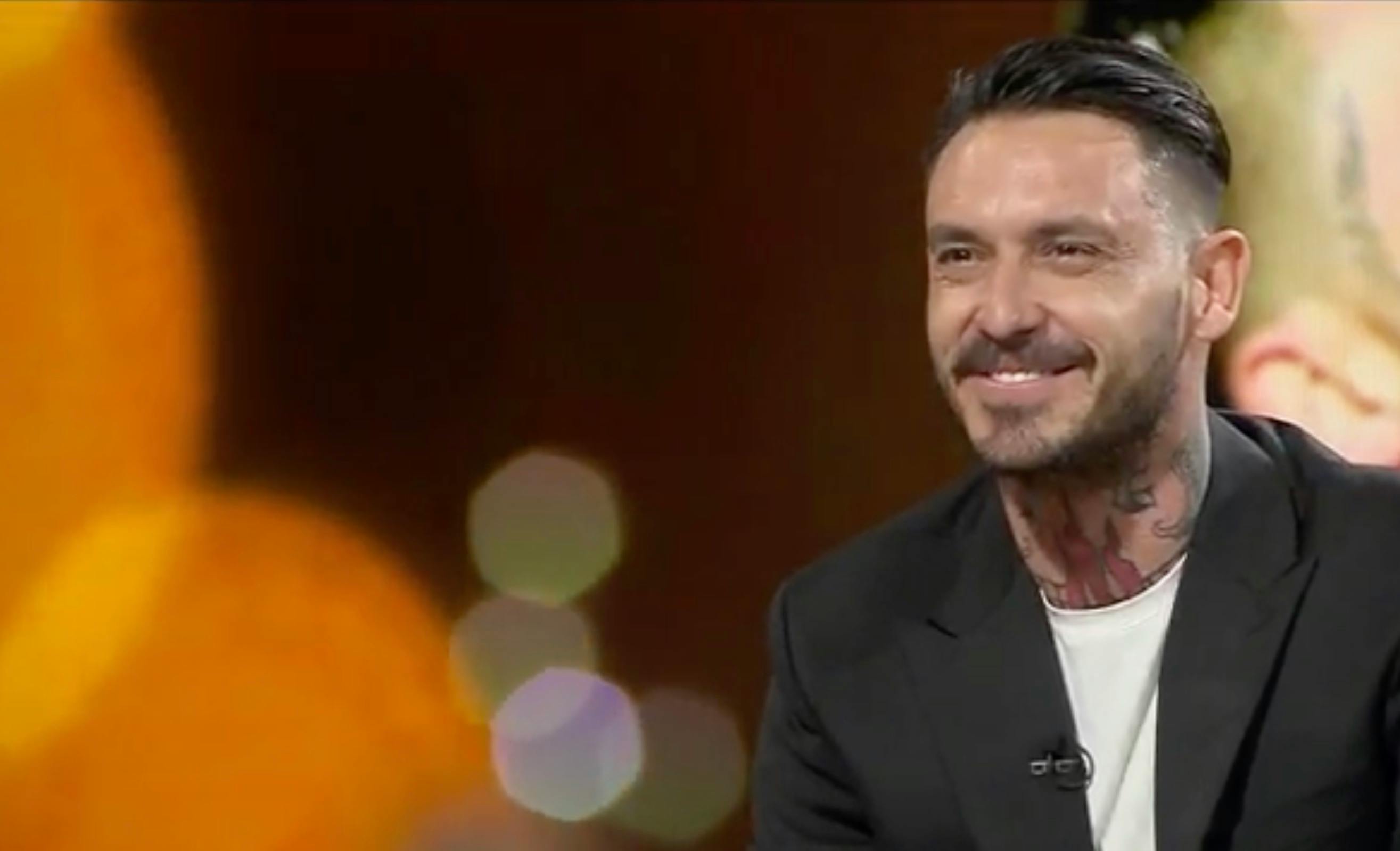 Mauricio Pinilla | Buenas Noches a Todos - T2E19