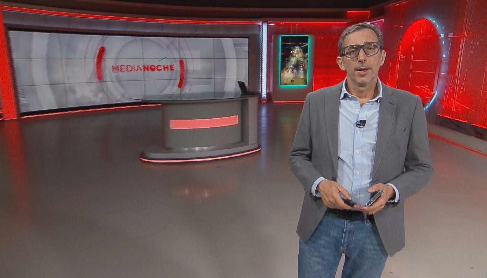 Medianoche - Lunes 17 de abril