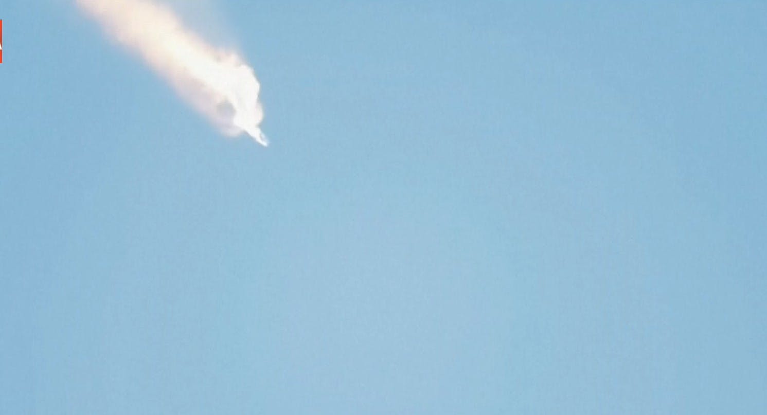 Lo vimos en vivo: Así fue el momento del despegue y explosión del Starship
