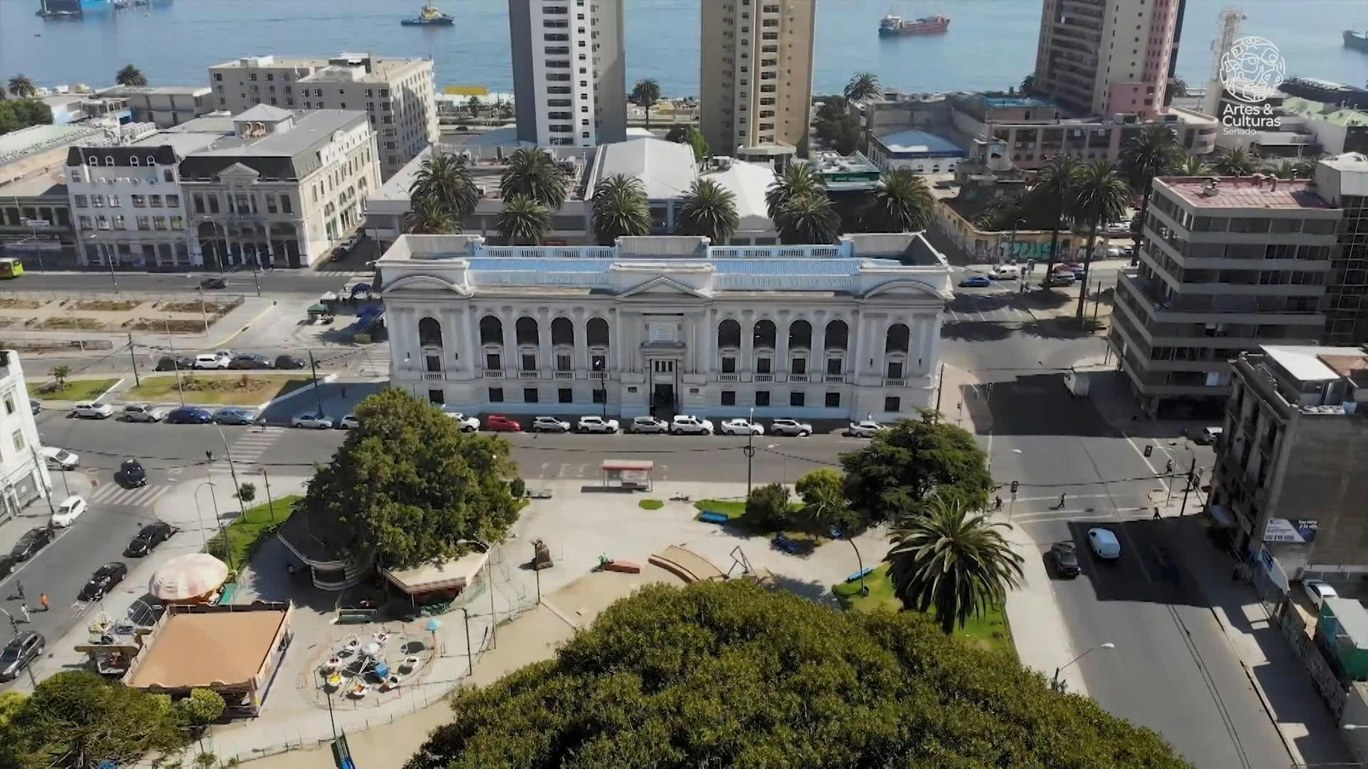 Biblioteca Santiago Severín celebra su aniversario 150° con variadas actividades culturales