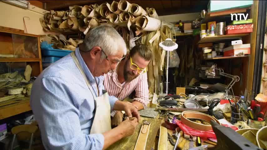 Artesanias en hojas de choclo, ruedas de agua y talabarteros | Aquí te las traigo Peter - T3E9