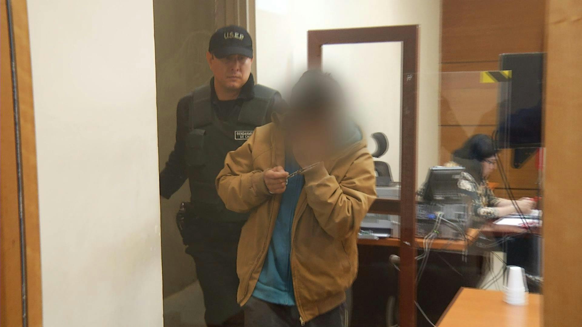 A prisión por abuso sexual