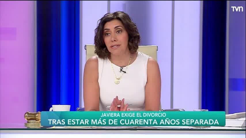 Pide el divorcio tras estar más de cuarenta años separada | Carmen Gloria a tu servicio