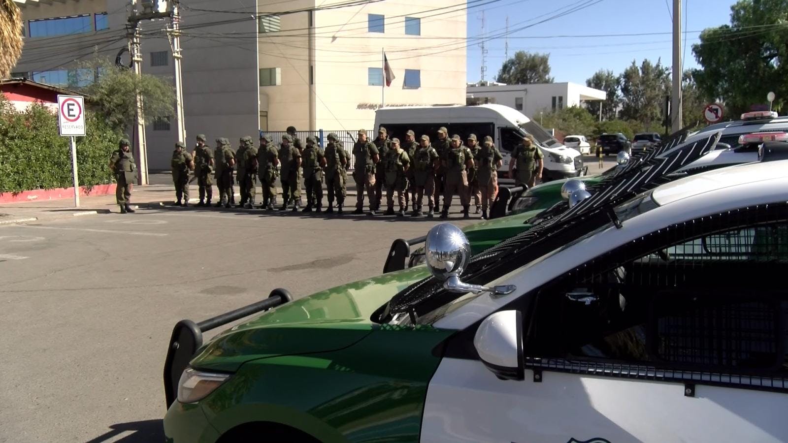 En Calama ya comenzó la implementación del plan calles sin violencia uno que ya cuenta con más recursos personal policial y otras tantas medidas adelantadas tras la balacera de la semana pasada. ¿Cómo se dio inicio a esta iniciativa? Lo vemos en el siguiente informe.