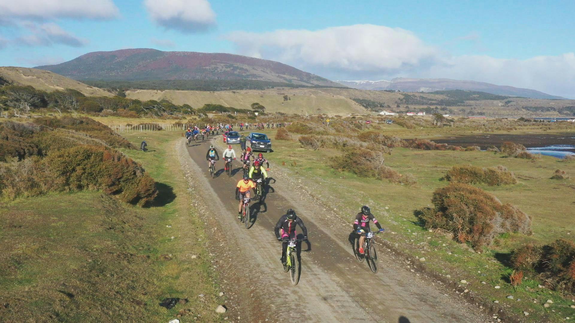 87 ciclistas debutaron en el Desafío Canelo