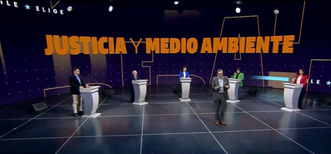 Candidatos al Consejo Constitucional exponen sus ideas sobre la justicia y el medioambiente en la nueva Constitución