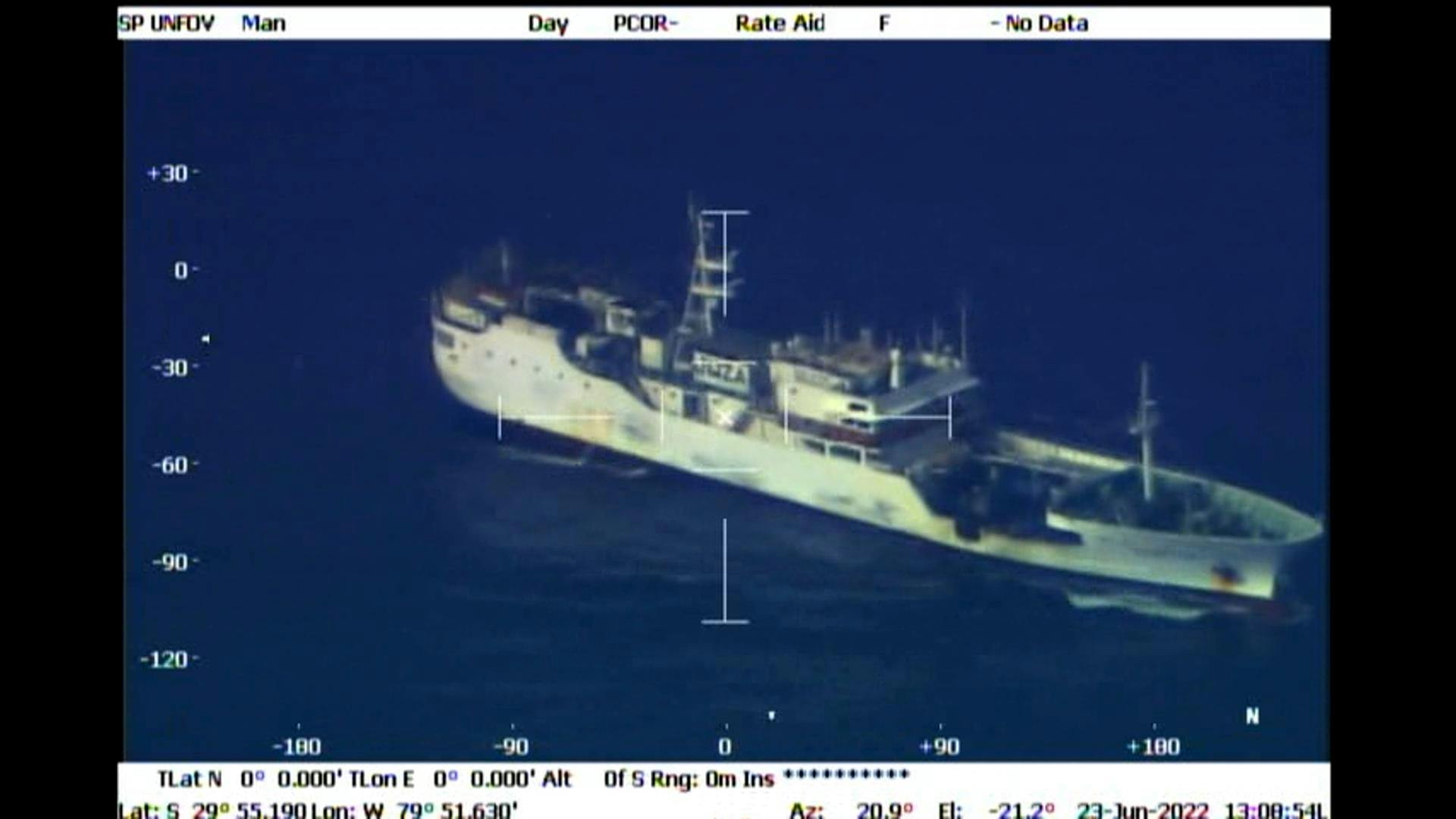 Armada se mantiene alerta ante presencia de buques chinos en las aguas del Pacífico