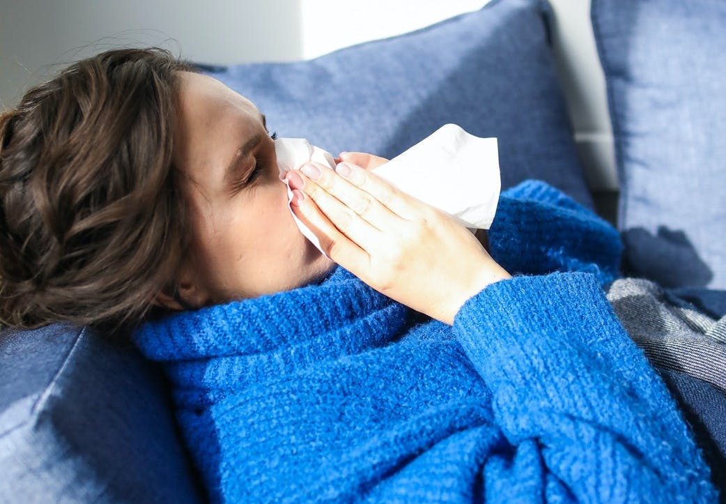 Médico por virus respiratorios: El frío genera ambiente propicio para que algunos virus crezcan