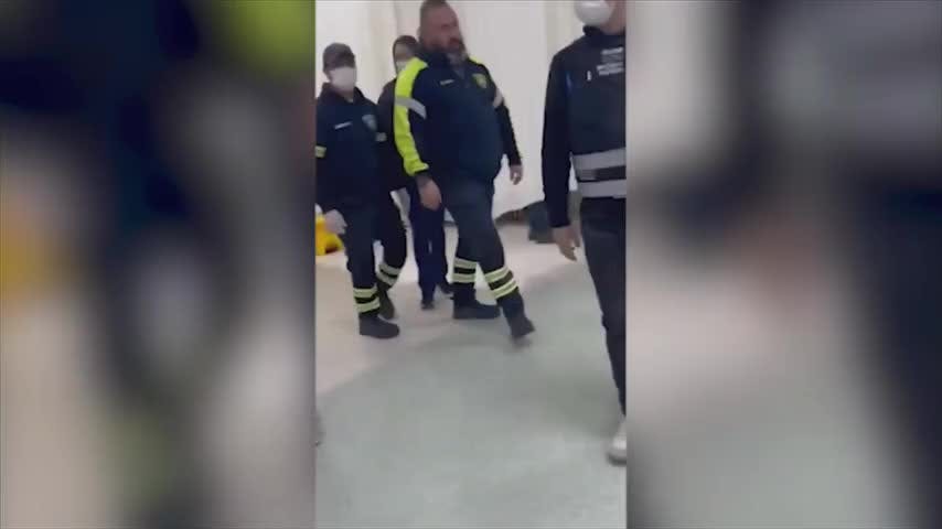 Mujer agredió a funcionarios de la salud del SAR Boca Sur