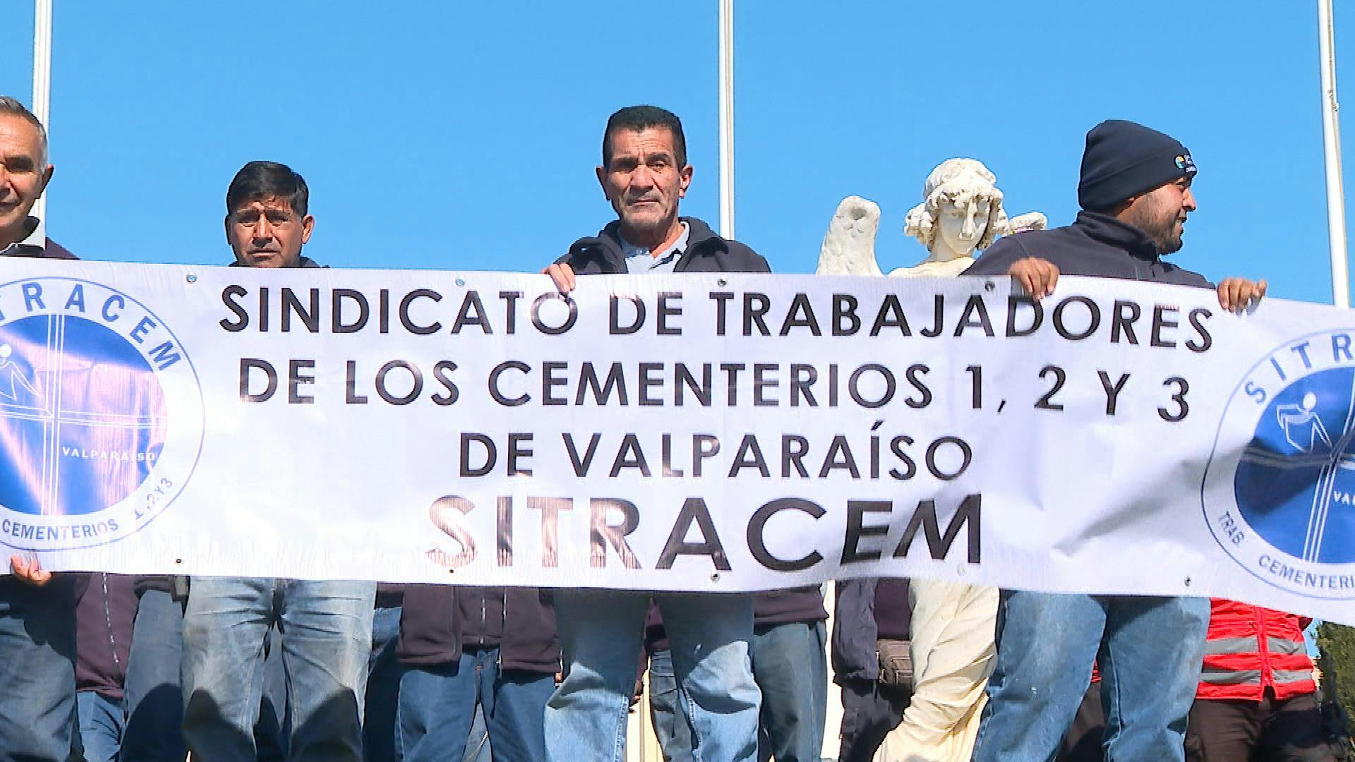 Trabajadores de cementerios porteños protestas por malas condiciones laborales