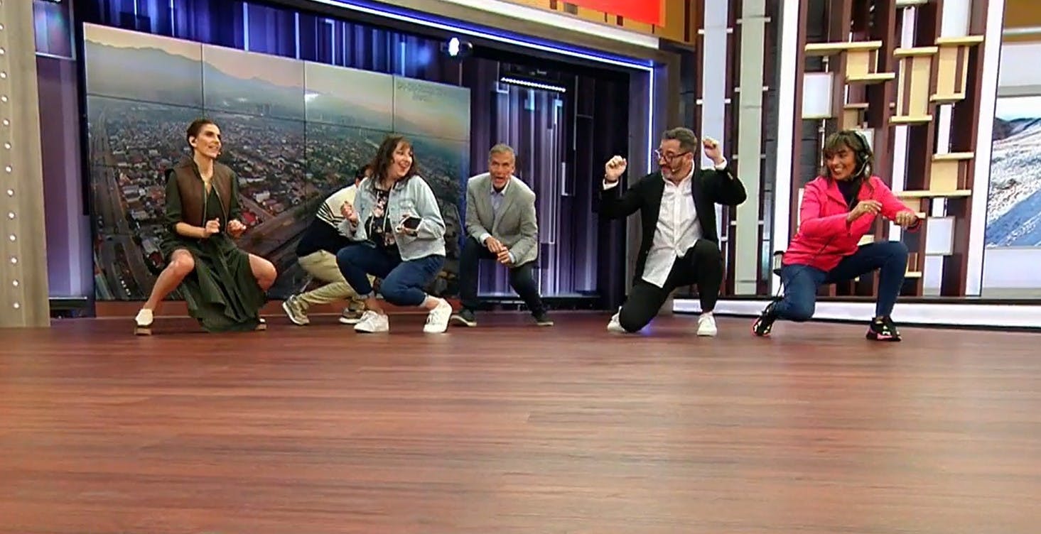 ¡Comenzamos el día con todo el ritmo! Jueves de perreo hasta el suelo 