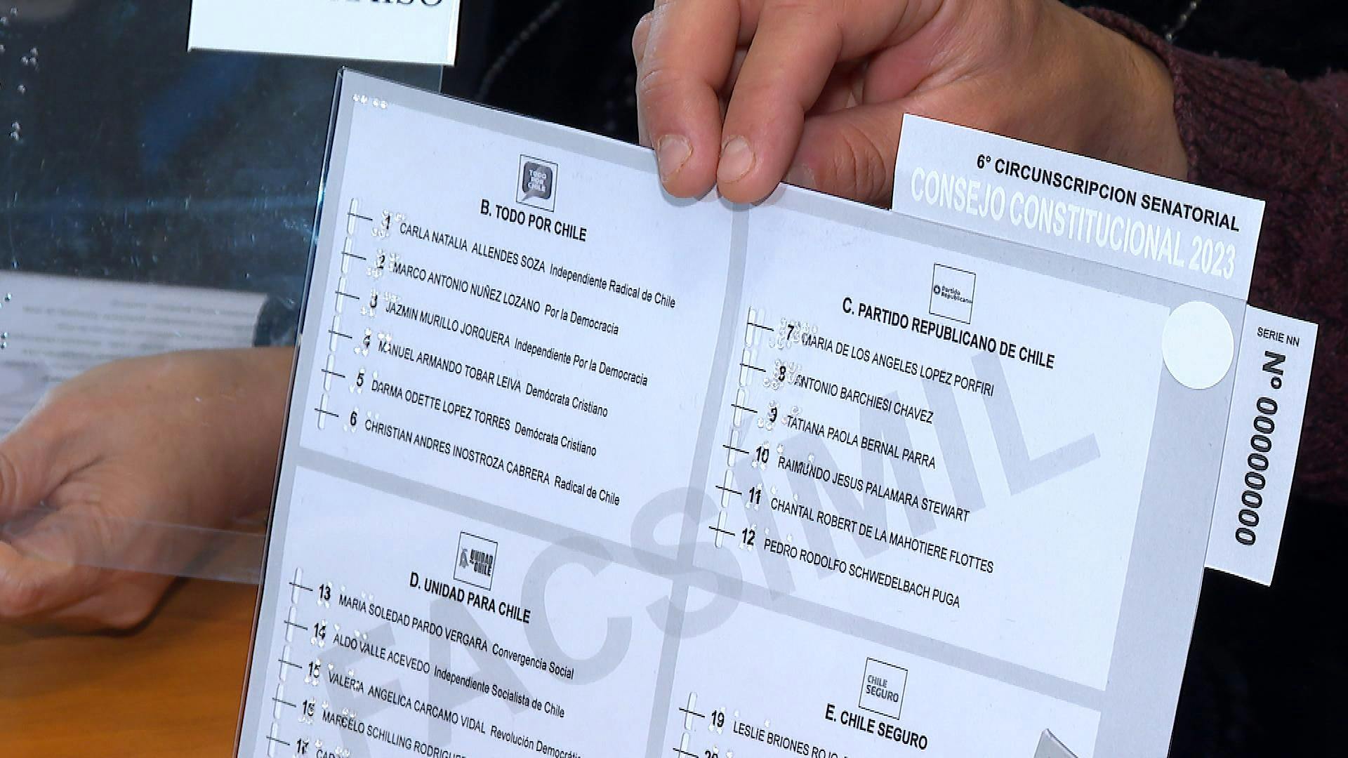Chile Elige: Gobierno garantiza voto asistido para este domingo