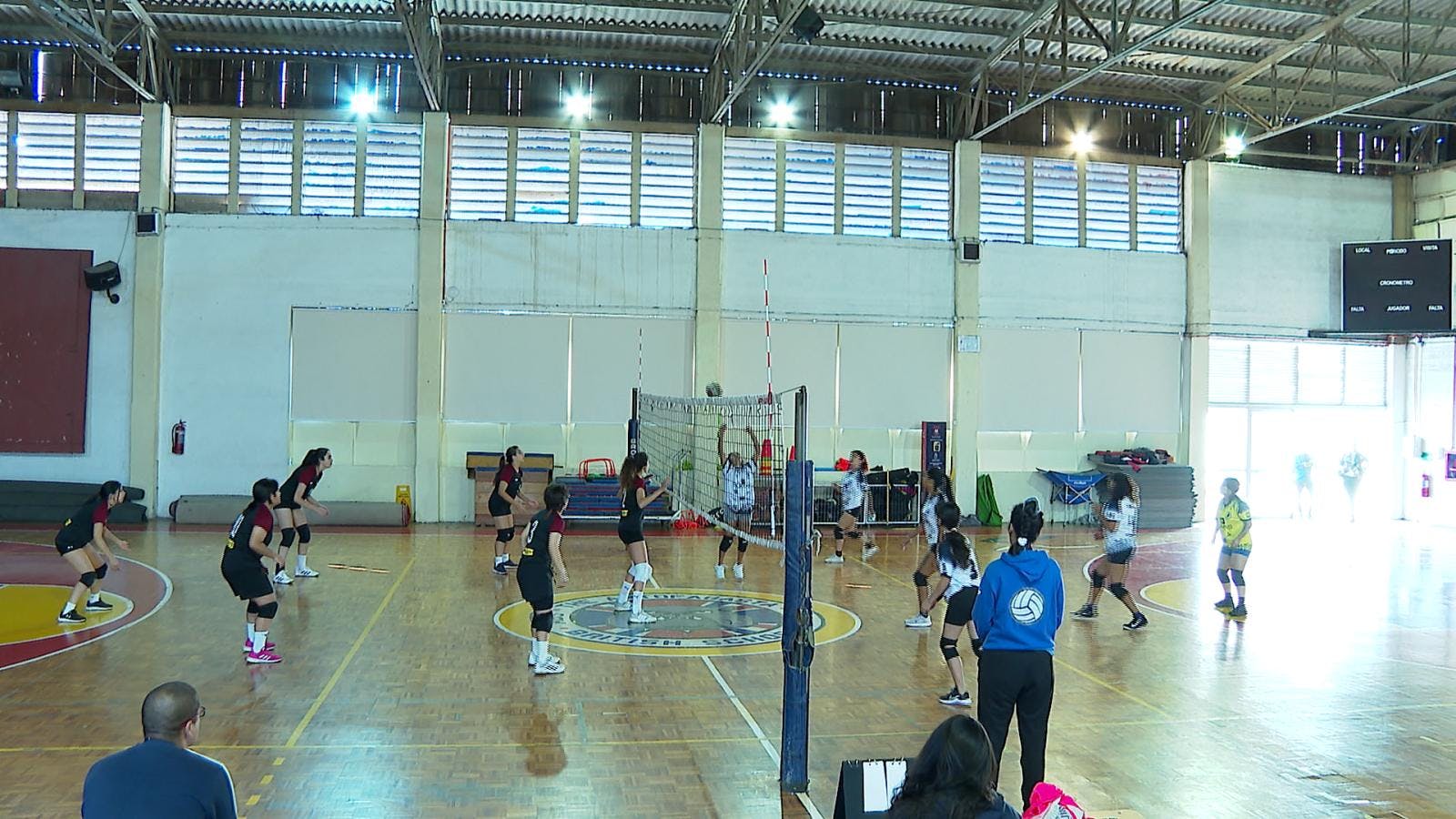 Síntesis de deportiva regional: comenzó liga de voleibol de Antofagasta