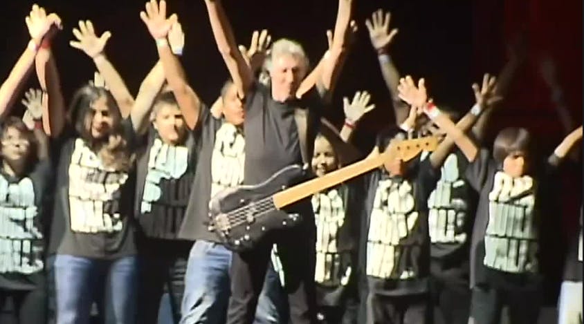 Roger Waters visita Chile con magno concierto