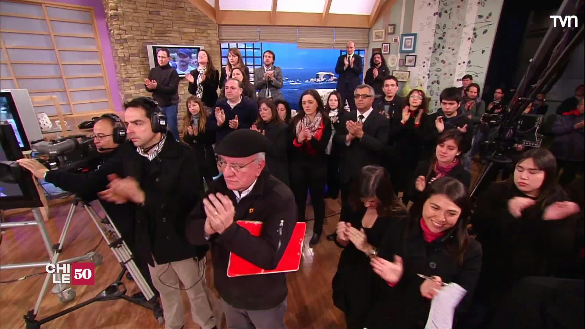 El equipo de Buenos días a todos despide a sus compañeros en el accidente de Juan Fernández